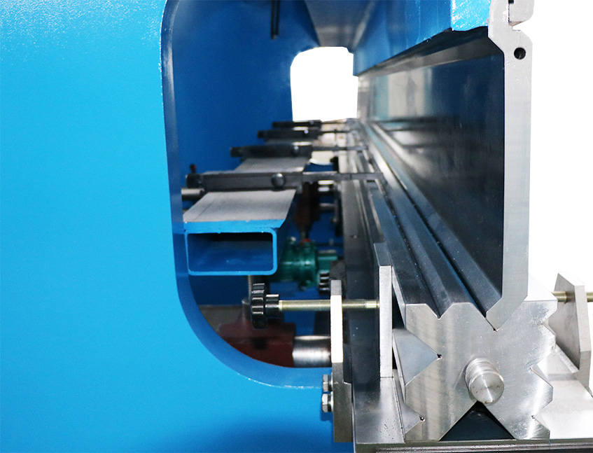WE67Y-300T4000 Hydraulic Press Brake